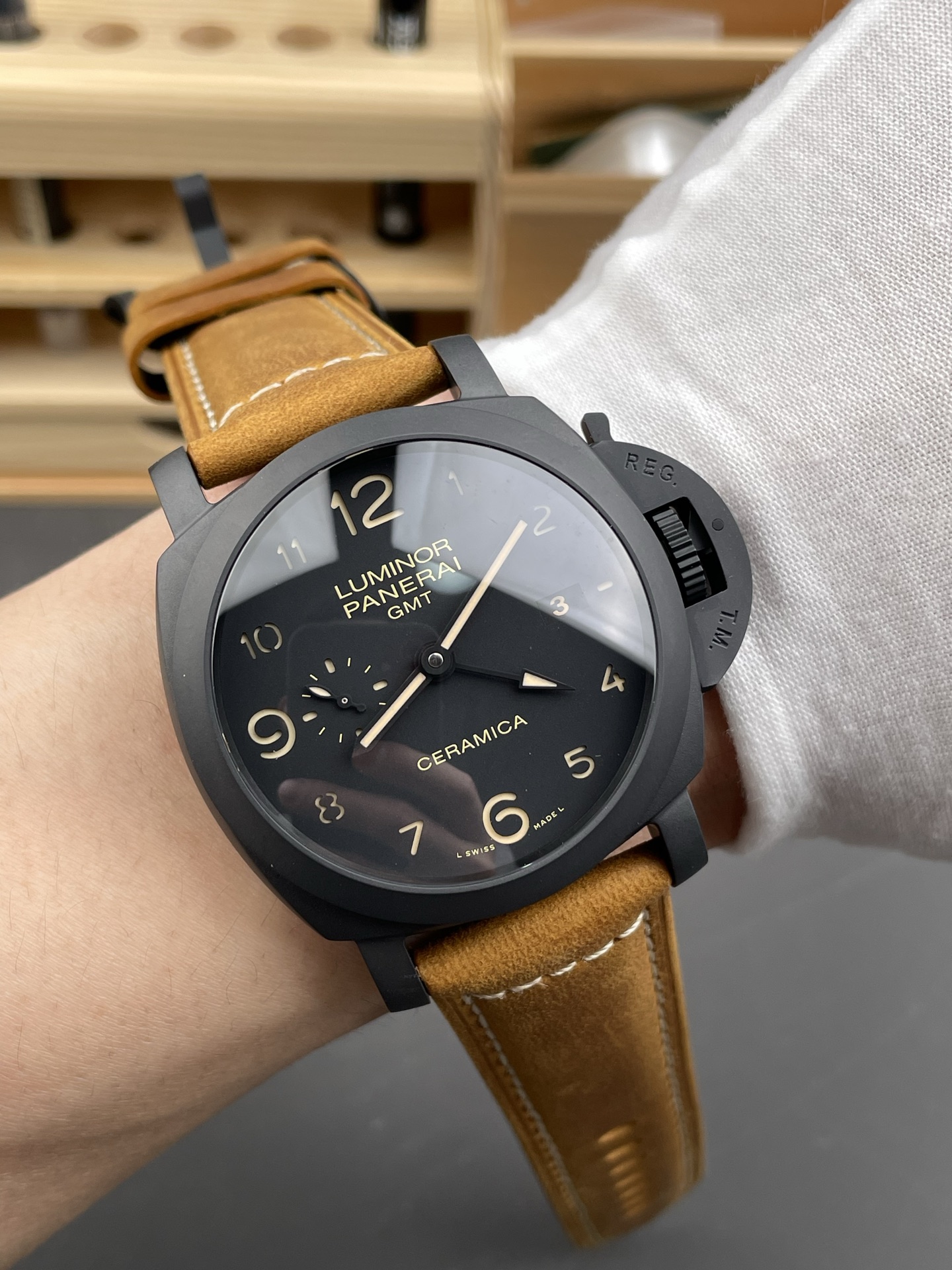 Panerai Vs Paneraipam441 Ceramic /44 mm /p9010
