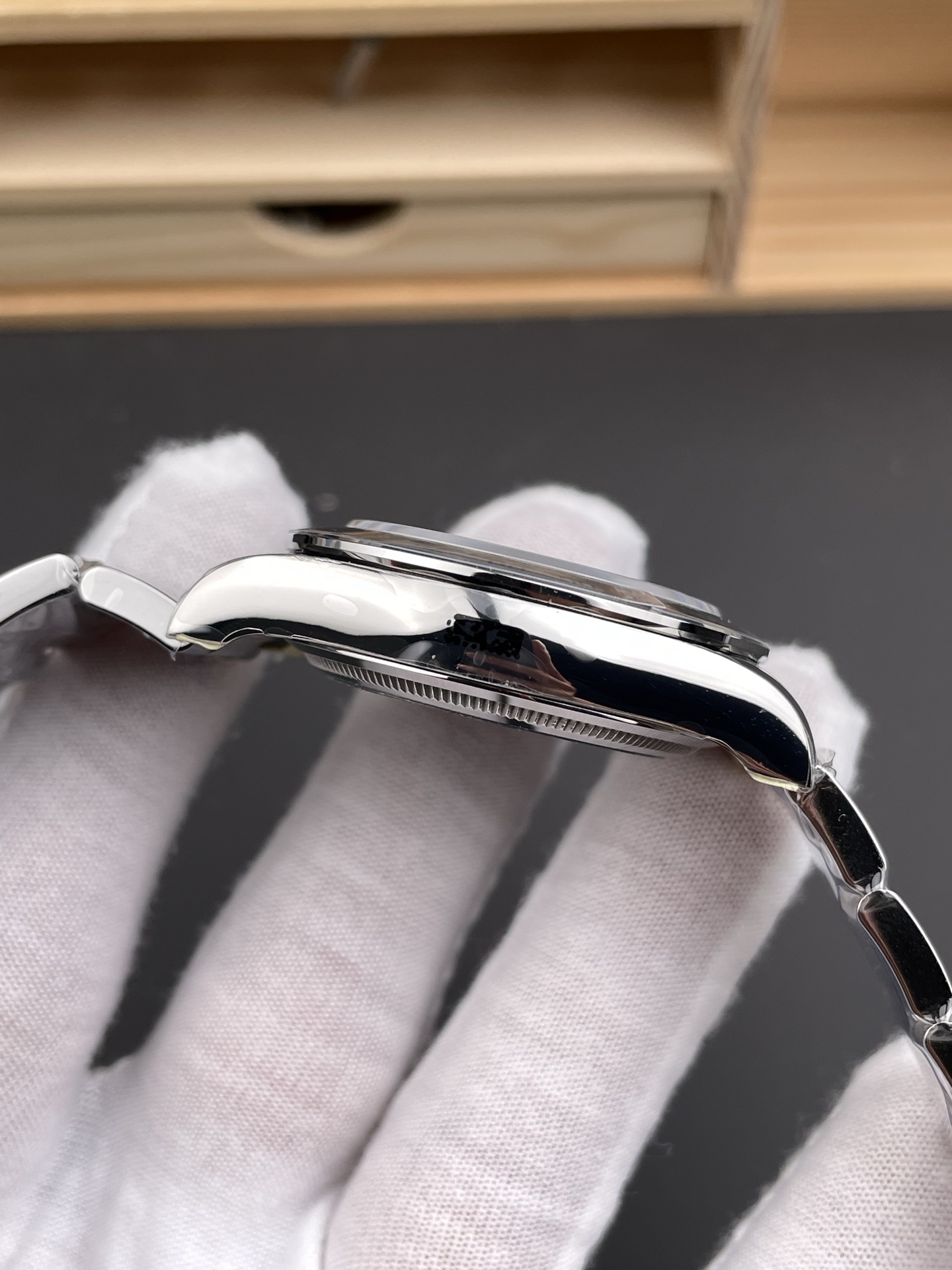 Rolex Vs New Style /40 mm /4131 / 183g