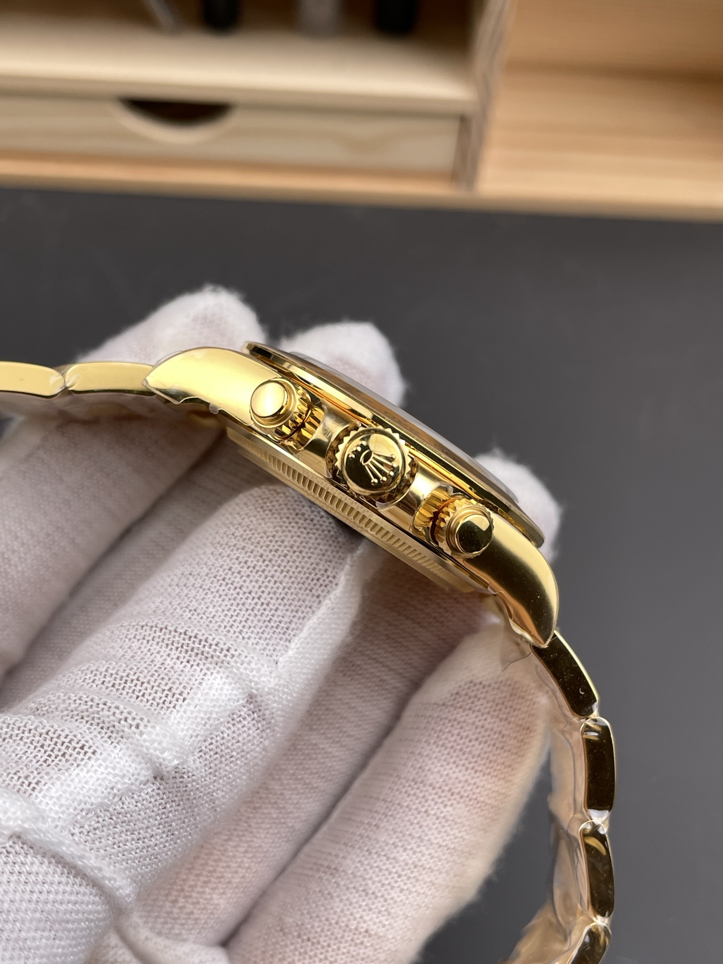 Rolex Vs New Style /40 mm /4131 / 183g