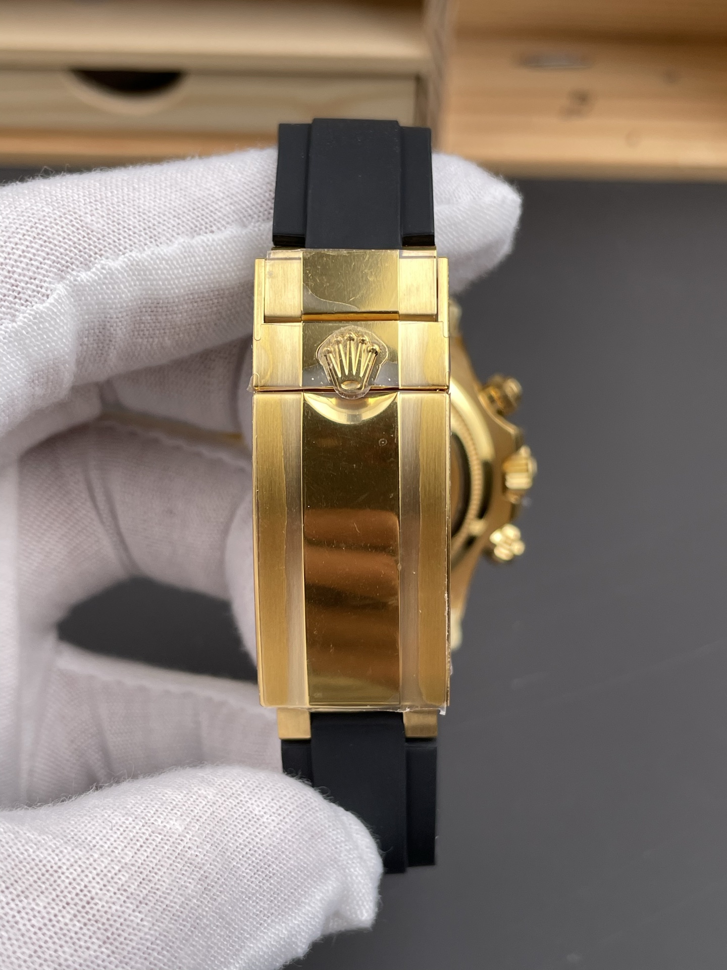 Rolex Vs New Style /40 mm /4131 / 137g