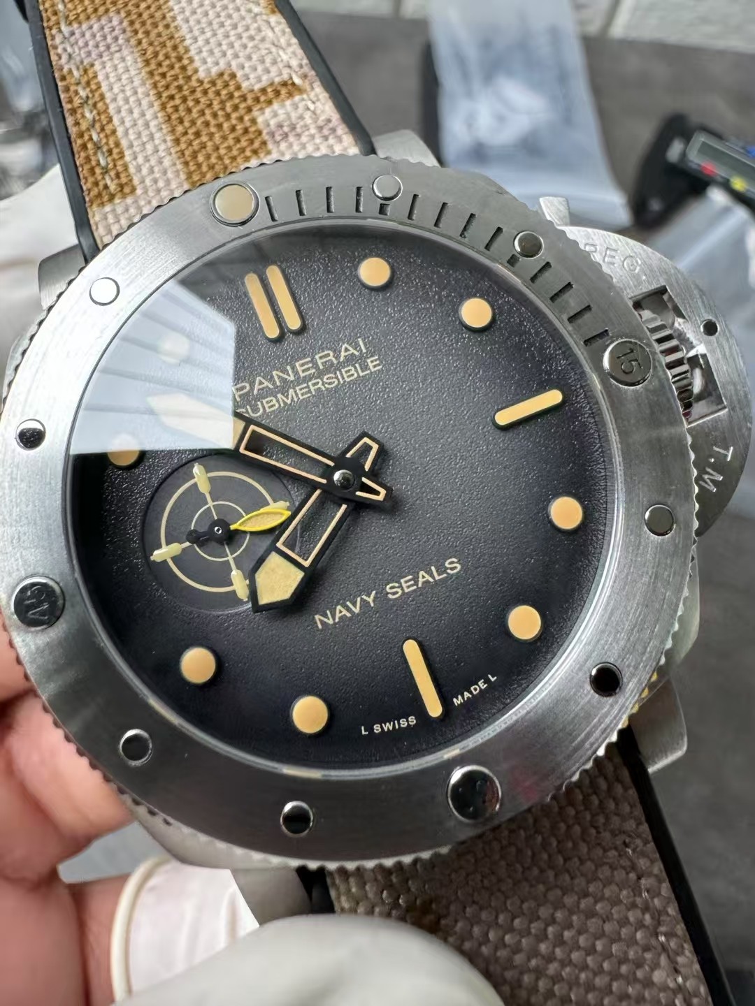 Panerai Vs Pam1518 44 mm Movement, Watch Dial, Strap