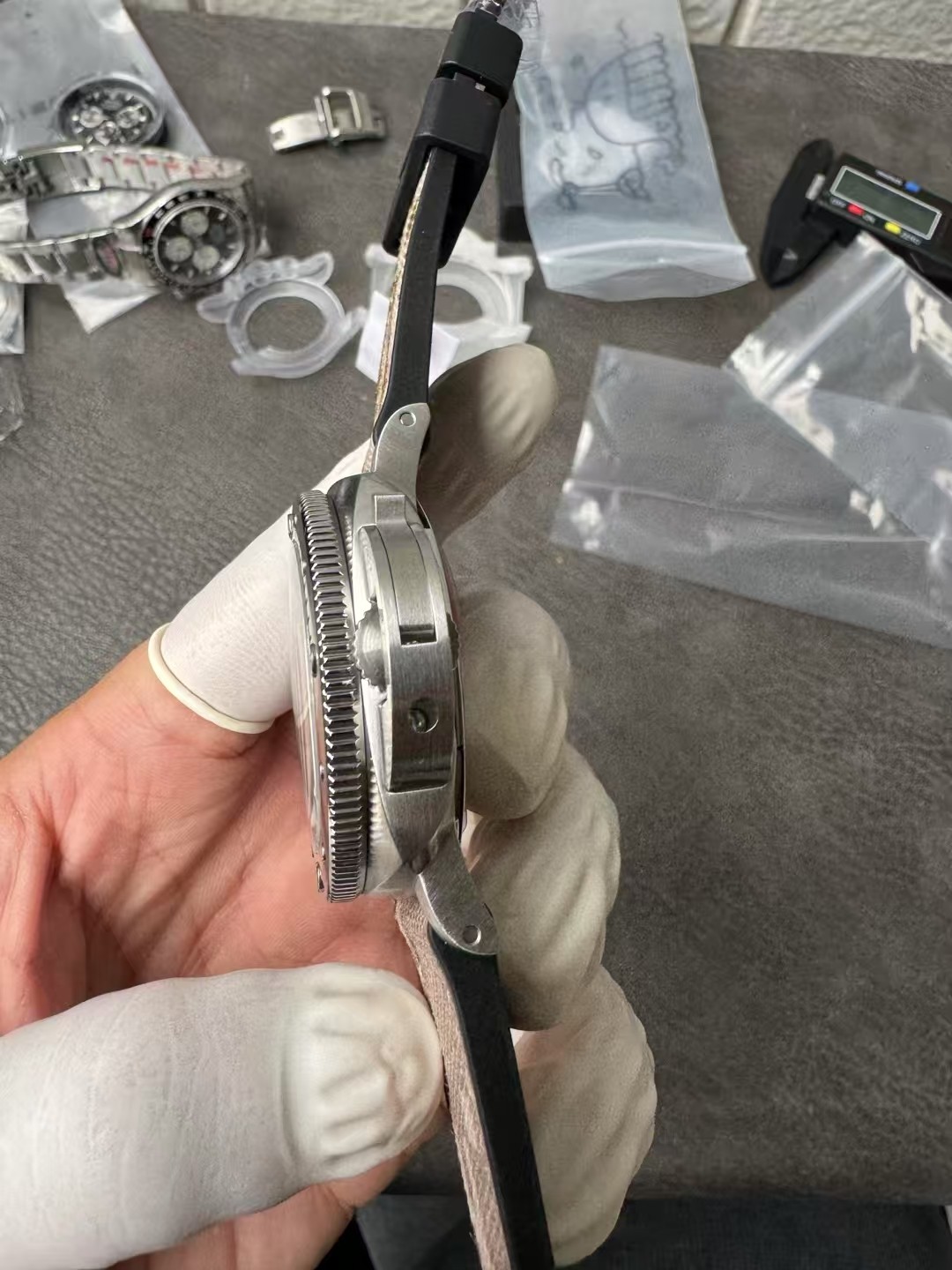 Panerai Vs Pam1518 44 mm Movement, Watch Dial, Strap