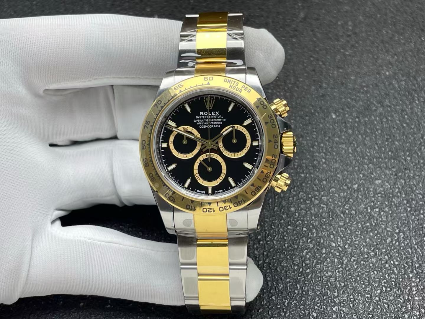 Rolex Vs 164 Gram Stainless Steel 4131 movement