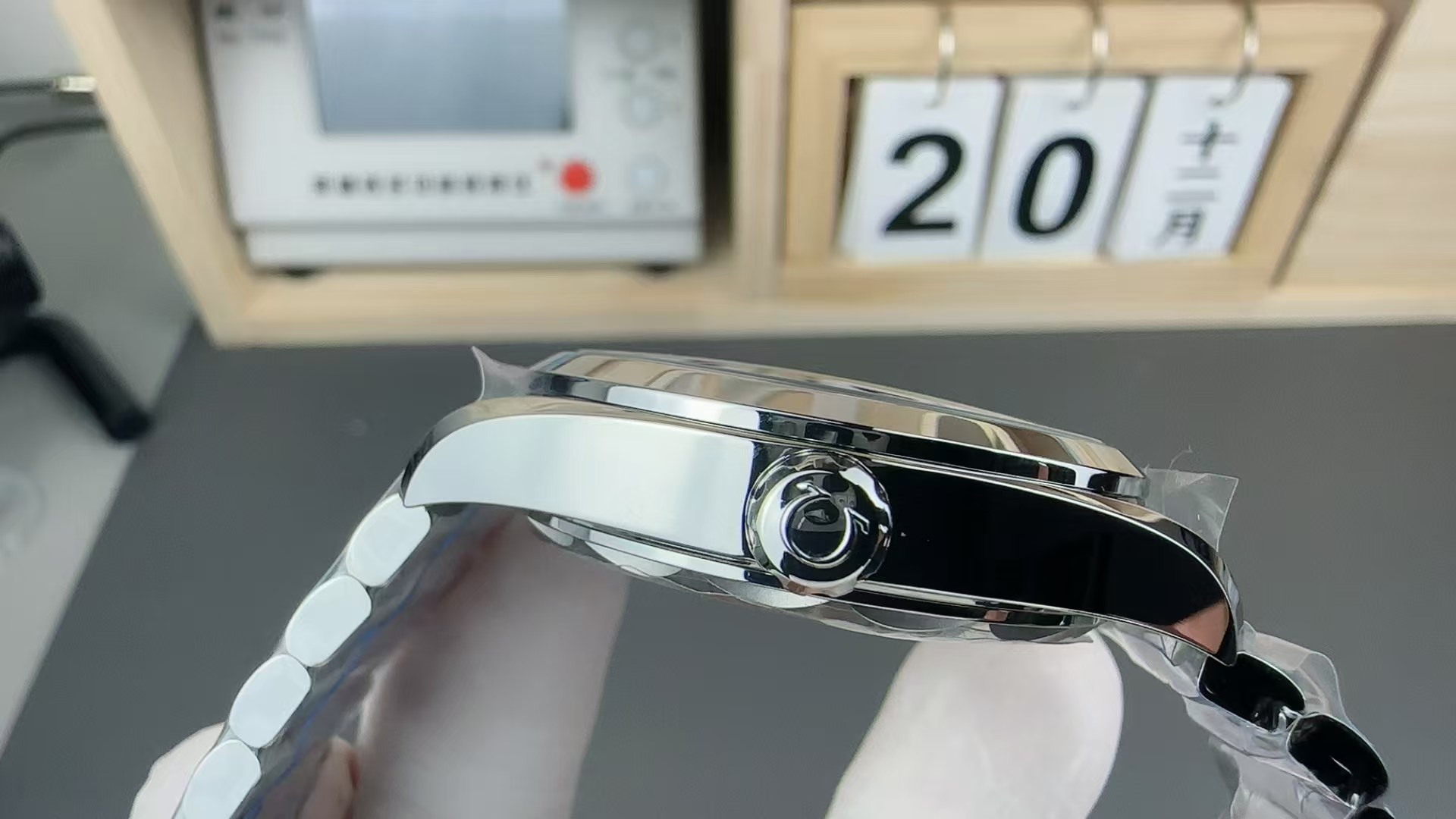 Rolex Vs Aqua Terra 150 Size38 mm Omega New Style