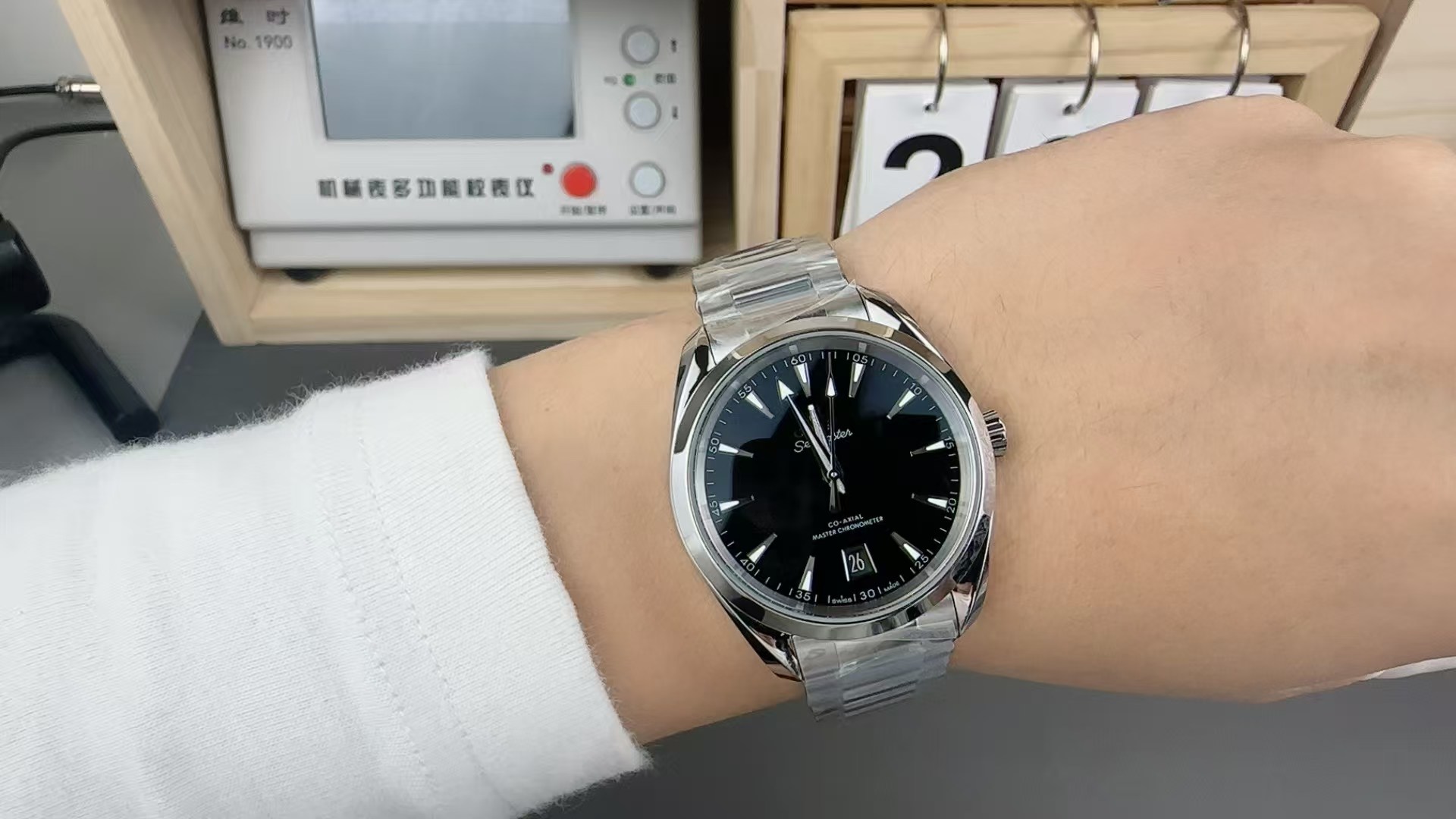 Rolex Vs Aqua Terra 150 Size38 mm Omega New Style