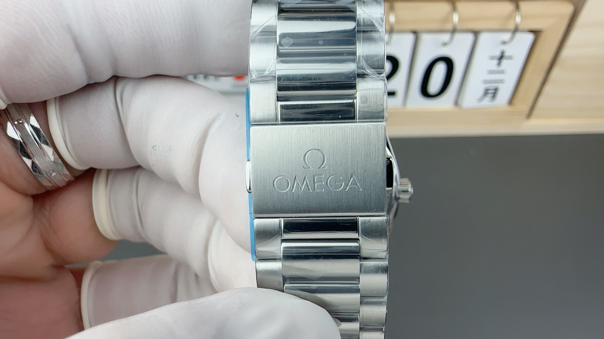 Rolex Vs Aqua Terra 150 Size38 mm Omega New Style