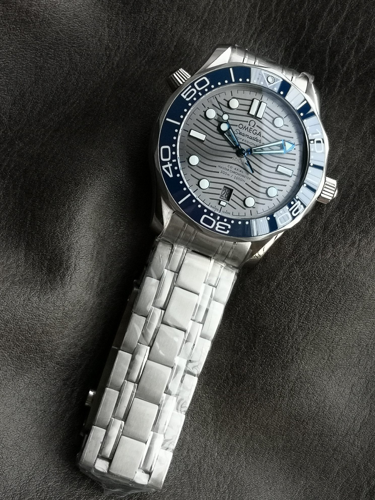 Omega Vs 001 Watch Case ,ceramicwatch Dial Pvd ,6 Hands Markers Super-luminovaluminous 8800 Mechanicalmovement,42