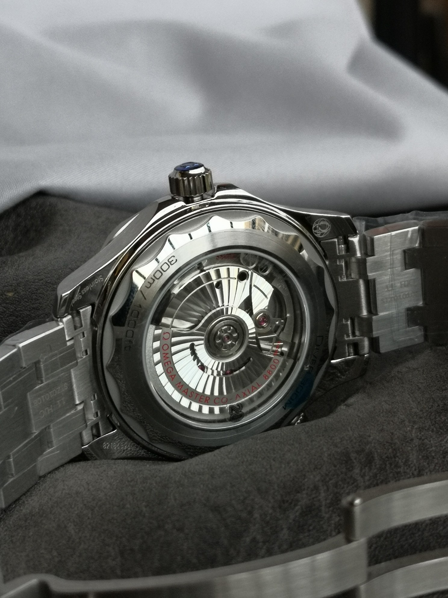 Omega Vs 001 Watch Case ,ceramicwatch Dial Pvd ,6 Hands Markers Super-luminovaluminous 8800 Mechanicalmovement,42