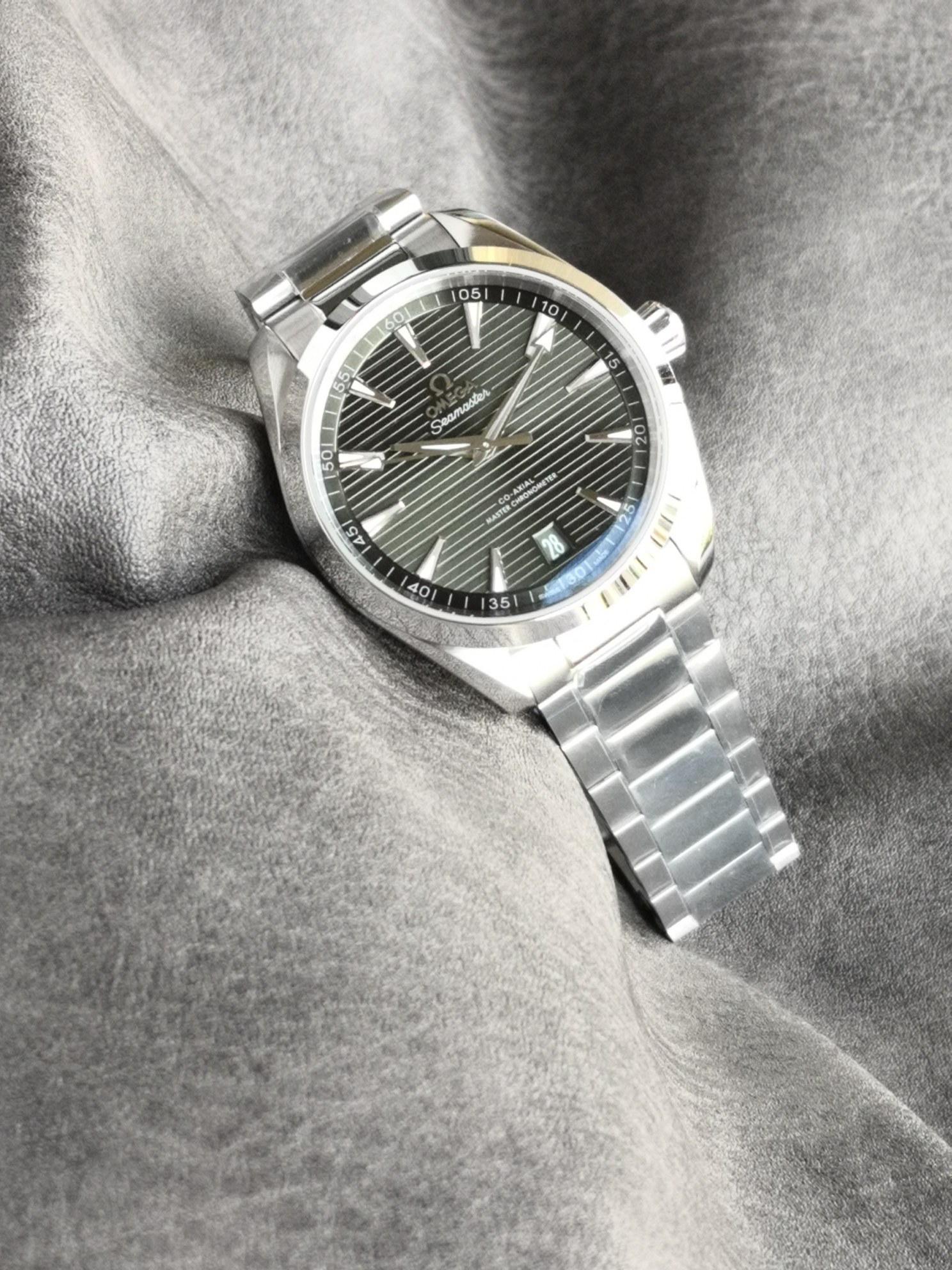 Omega Vs 001 Watch Case Dial Hands Markers Super-luminovaluminous 8900 Mechanical,41