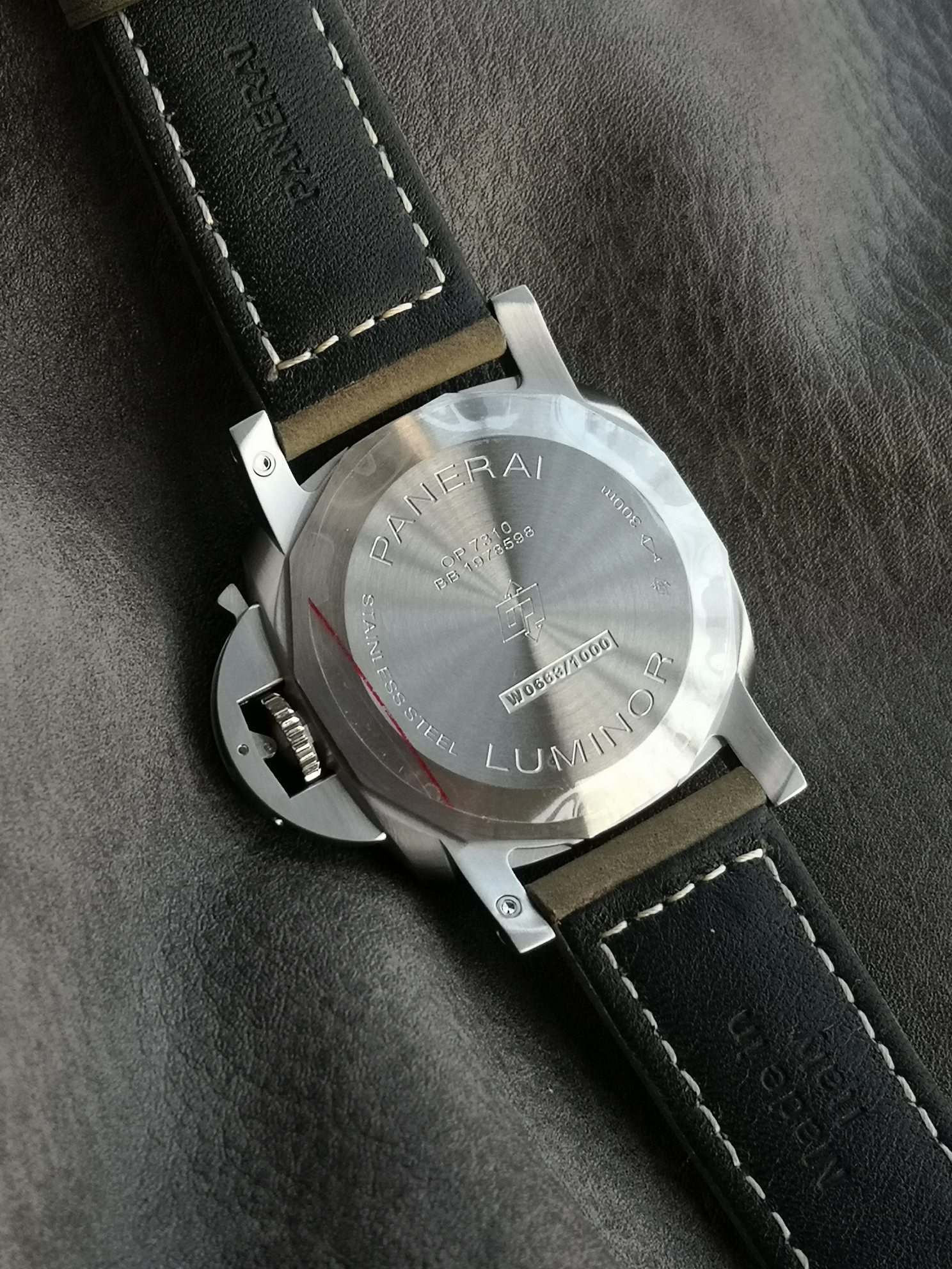 Panerai Vs Pam01314 Watch Case Scamosciato Strap, Dial, Luminous .3 Date Display,9 Cal.p.9010 Mechanicalmovement,44