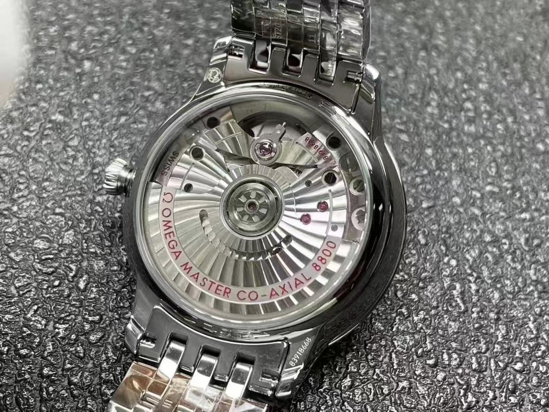 Omega Vs Womensmechanical 34 mm Omega8800 movement, Womens ,mechanical