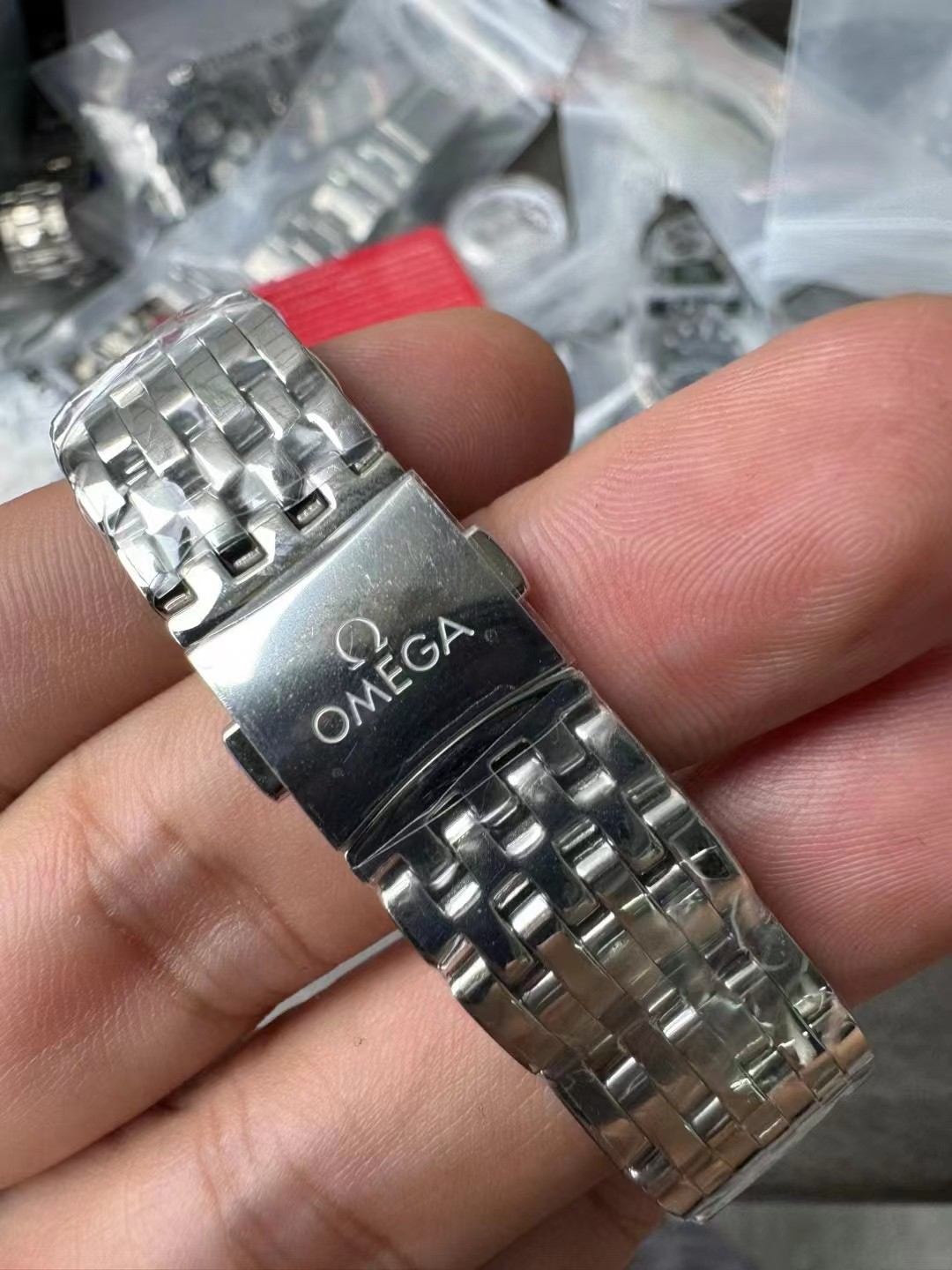 Omega Vs Womensmechanical -omega 34 mm Omega8800 movement, Womens ,mechanical