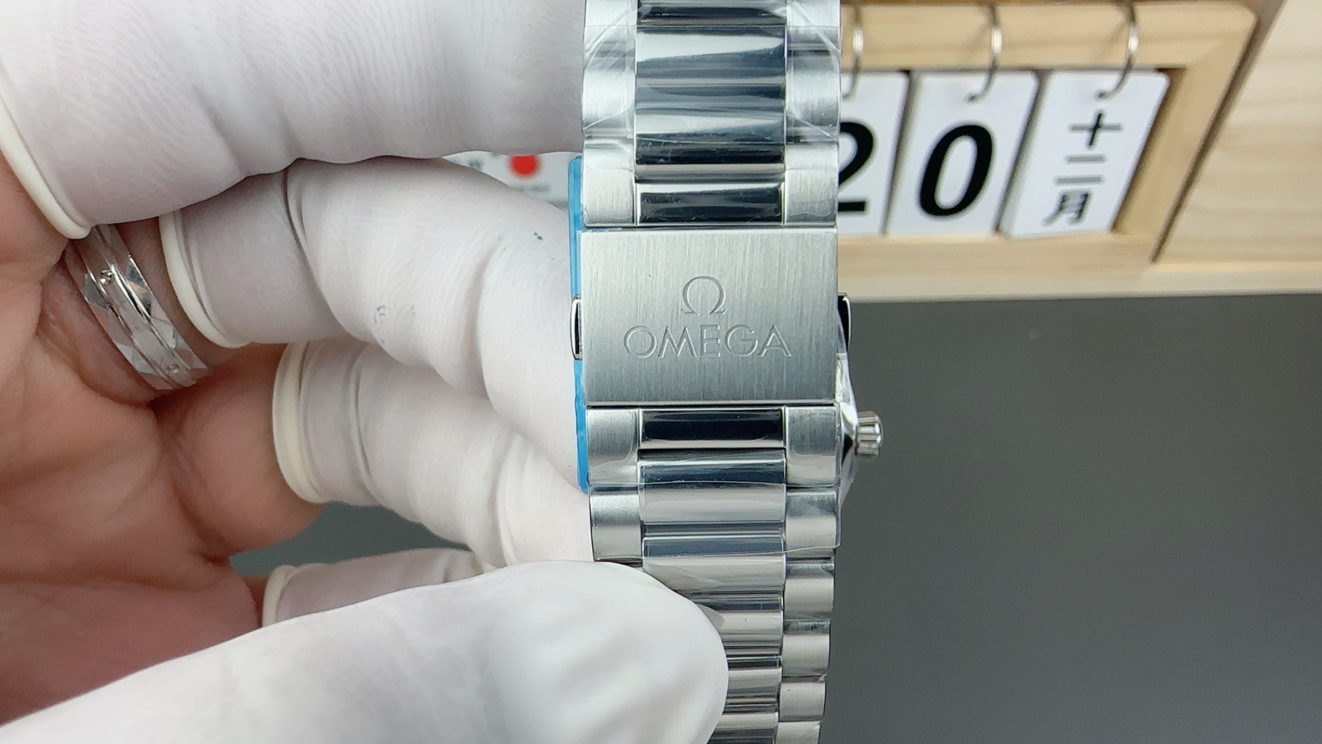 Omega Vs -omega ,38 mm Mold Openingsize, Movement, Watch Dial