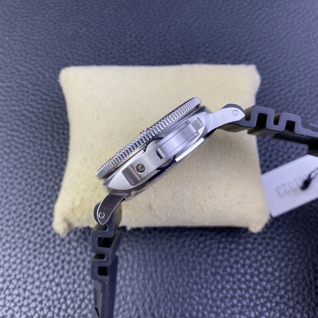 Panerai Vs ,paneraipam1323, ,size44 mm P.9000 movement