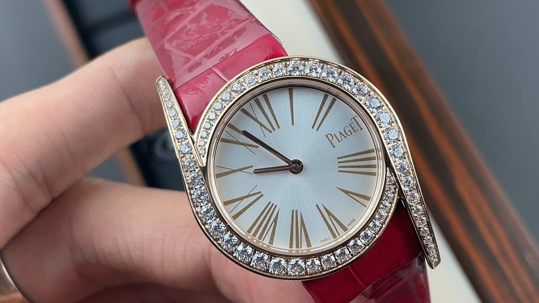 Piaget69quartz 26 mm Quartzmovement Zf--