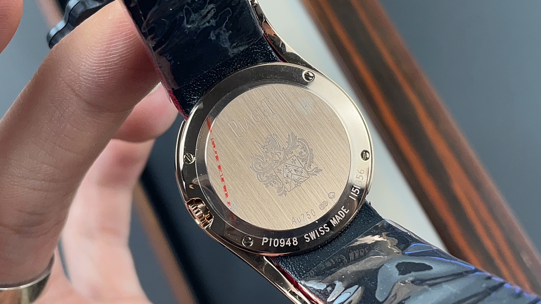 Piaget69quartz 26 mm Quartzmovement Zf--