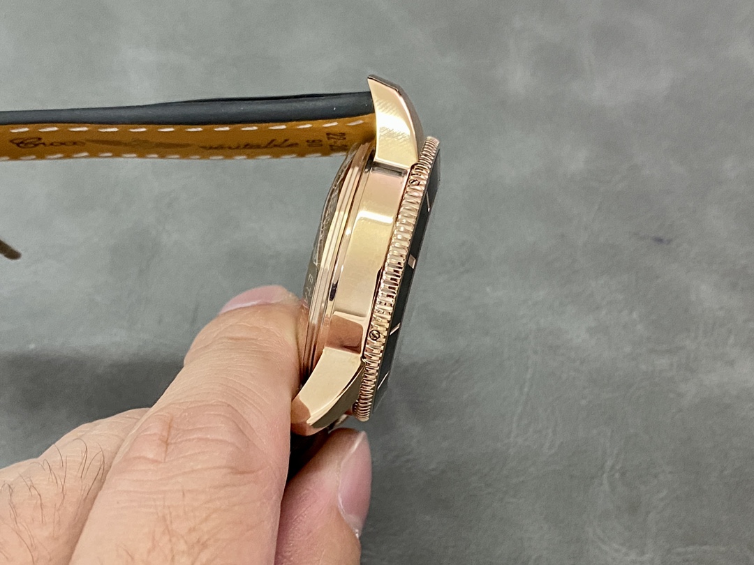 Breitling Tw 42 mm Ceramic 120 Cnc ,originalmold Opening. Watch Hands Luminous, Original Strap