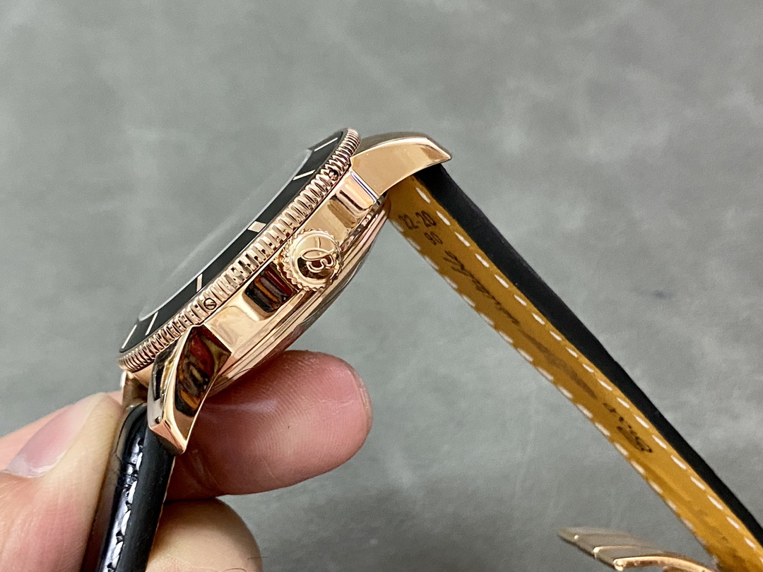 Breitling Tw 42 mm Ceramic 120 Cnc ,originalmold Opening. Watch Hands Luminous, Original Strap