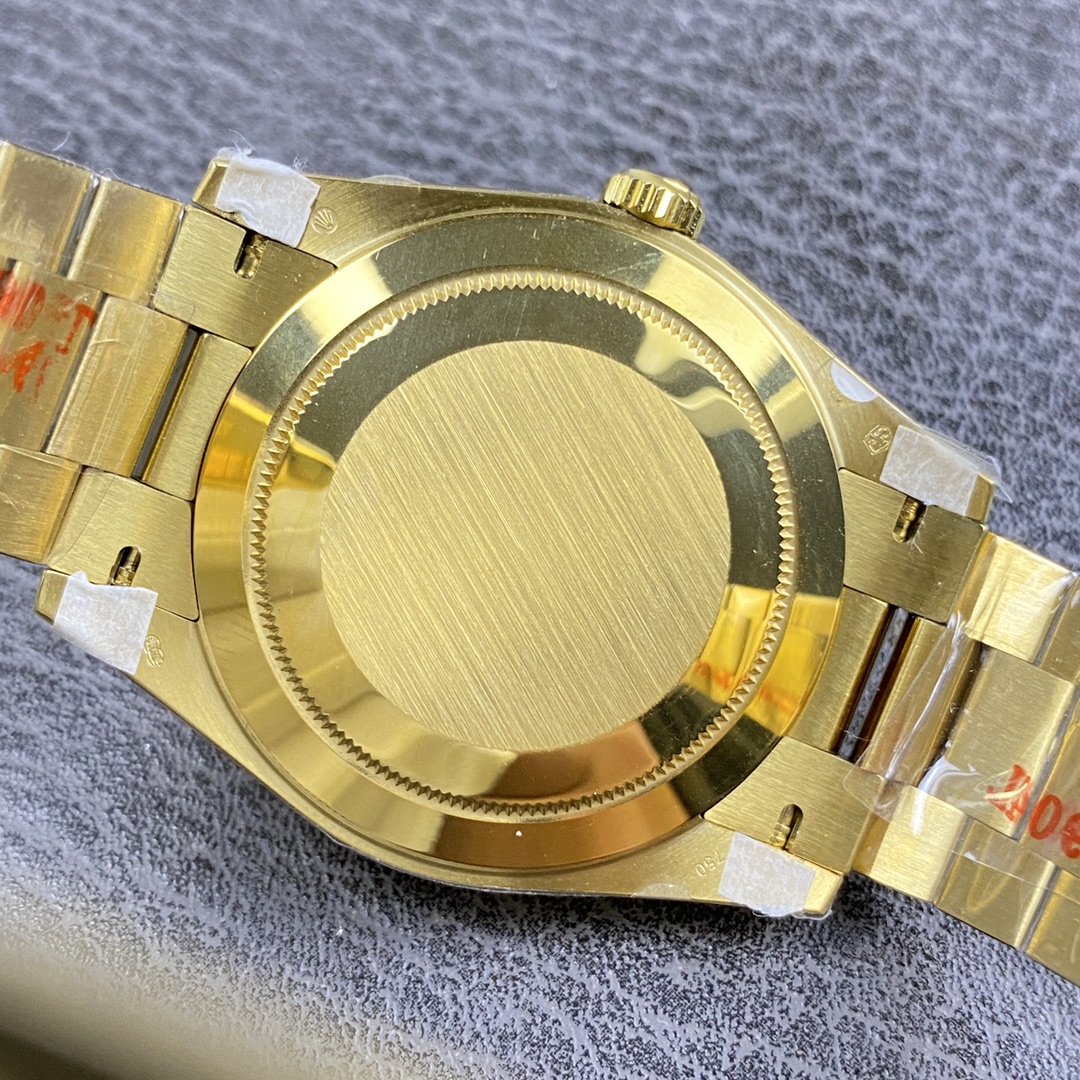 Rolex M228238-0004 40 mm diameter Dd 2834 movement Gm