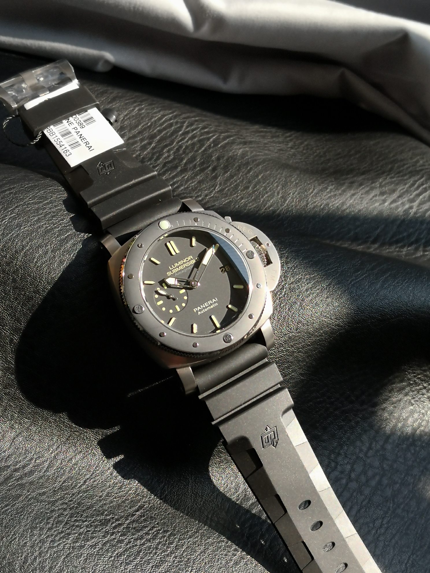 Panerai Panerailuminor 1950 Pam00389,vs