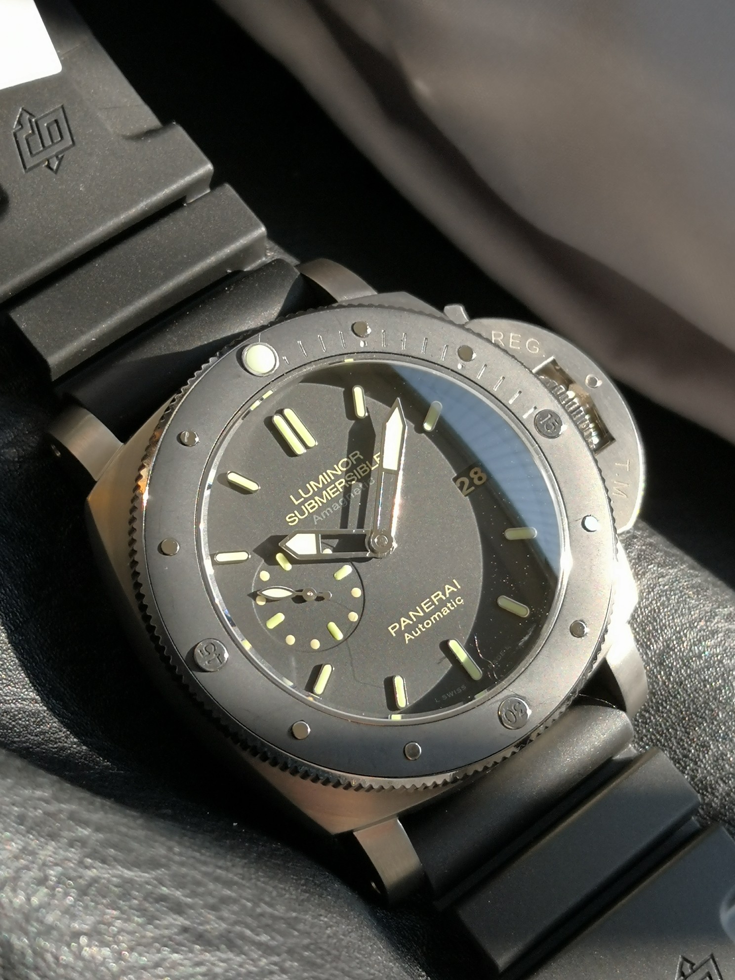 Panerai Panerailuminor 1950 Pam00389,vs