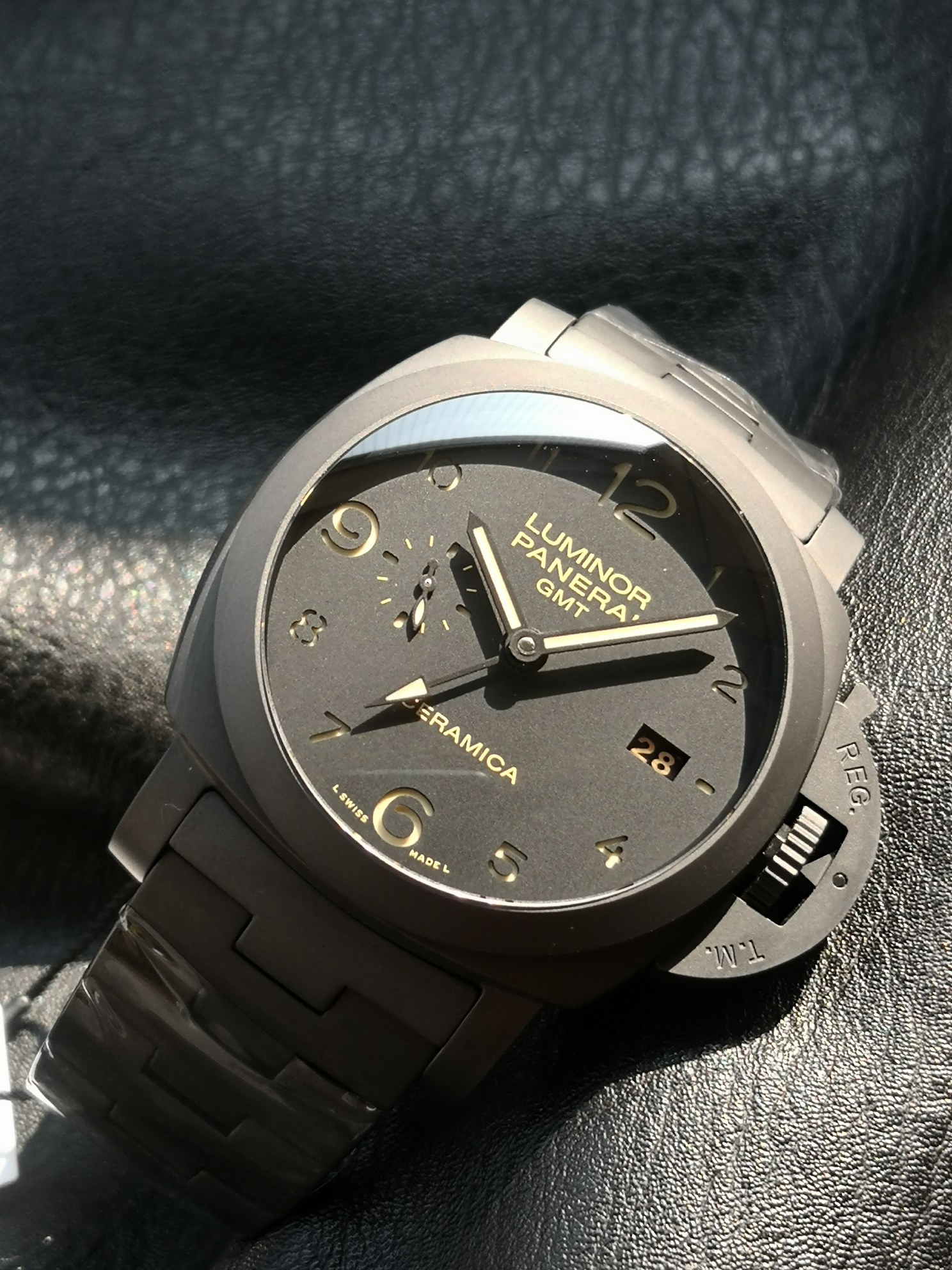 Panerai Panerailuminor 1950 Pam00438 Ceramicwatch Clasp,p. 9001 Mechanical,44 ,vs