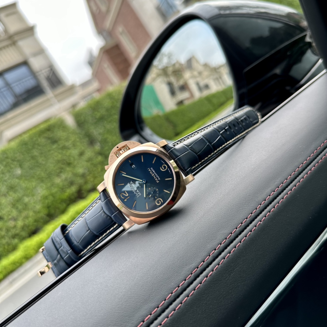 Panerai .vspanerai Pam1114rose Gold Plated Size44mm