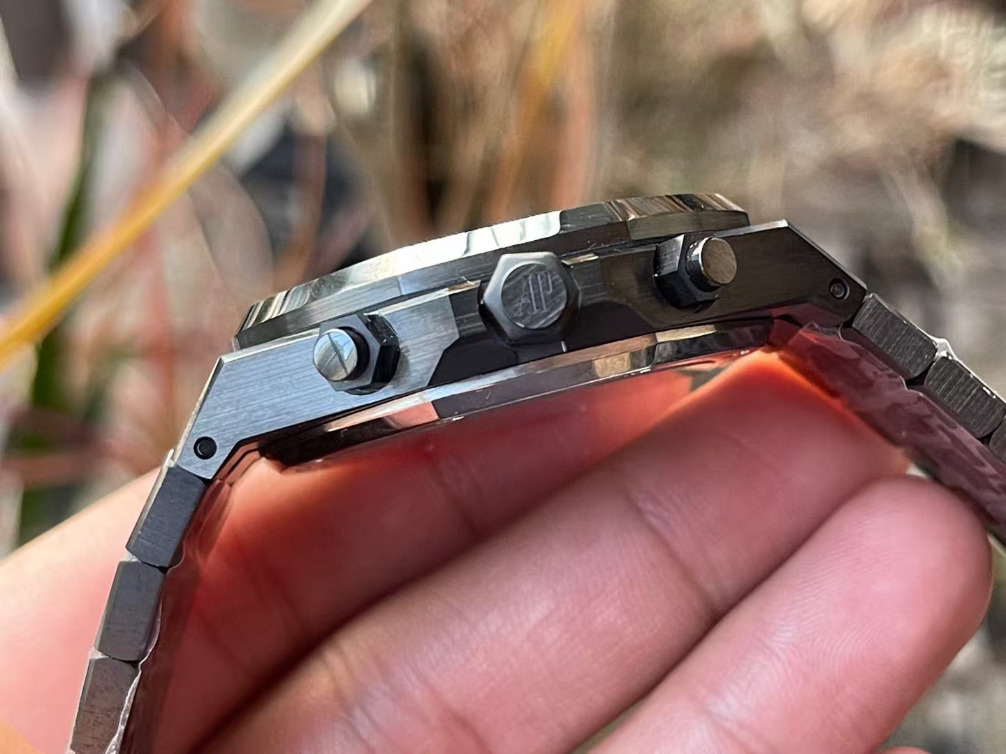 Audemars Piguet / Chronograph4401 Movement Aps 26240st Ceramic/ calidre.4401 Movement.thickness Original .size4112.4 mm Date Display,chronograph,luminous,waterproof