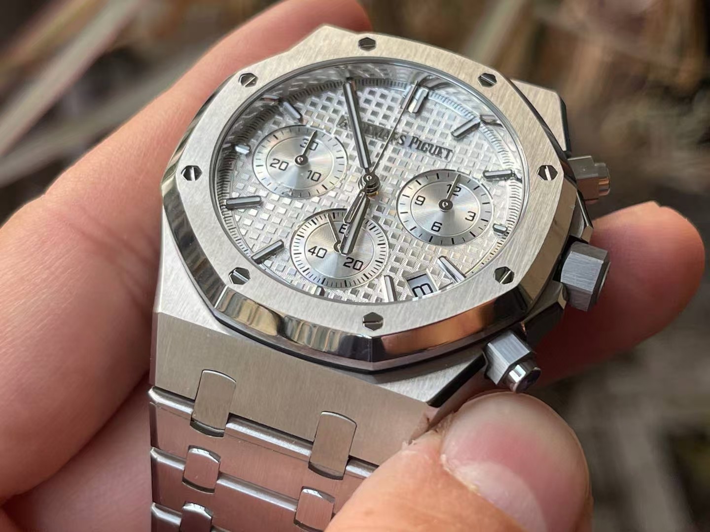 Audemars Piguet / Chronograph4401 Movement Aps 26240st Ceramic/ calidre.4401 Movement.thickness Original .size4112.4 mm Date Display,chronograph,luminous,waterproof