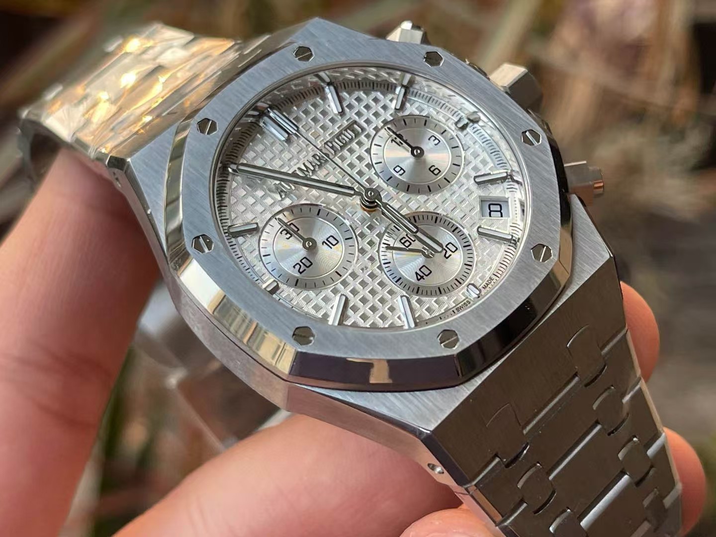 Audemars Piguet / Chronograph4401 Movement Aps 26240st Ceramic/ calidre.4401 Movement.thickness Original .size4112.4 mm Date Display,chronograph,luminous,waterproof