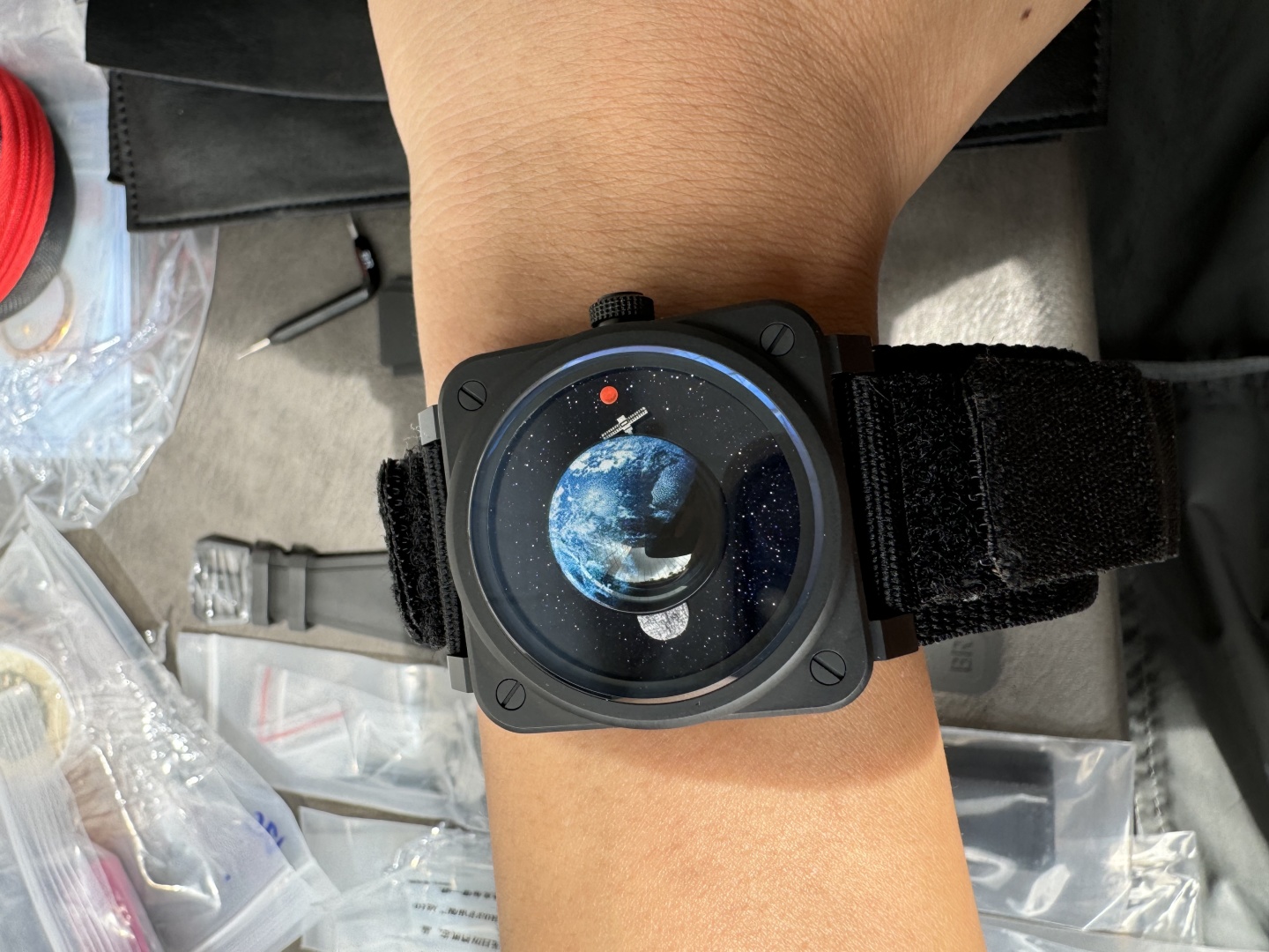 Bell Ross Gram,bell Rossbr-03 Astrobe Diameter41 mm Thickness11.6