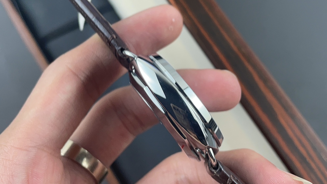 Panerai Panerai1292 40 mm P9000 movement