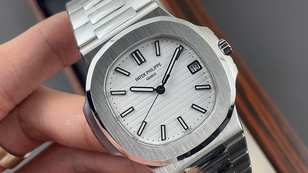 Patek Philippe 5711 40 mm 324 movement Ppf--