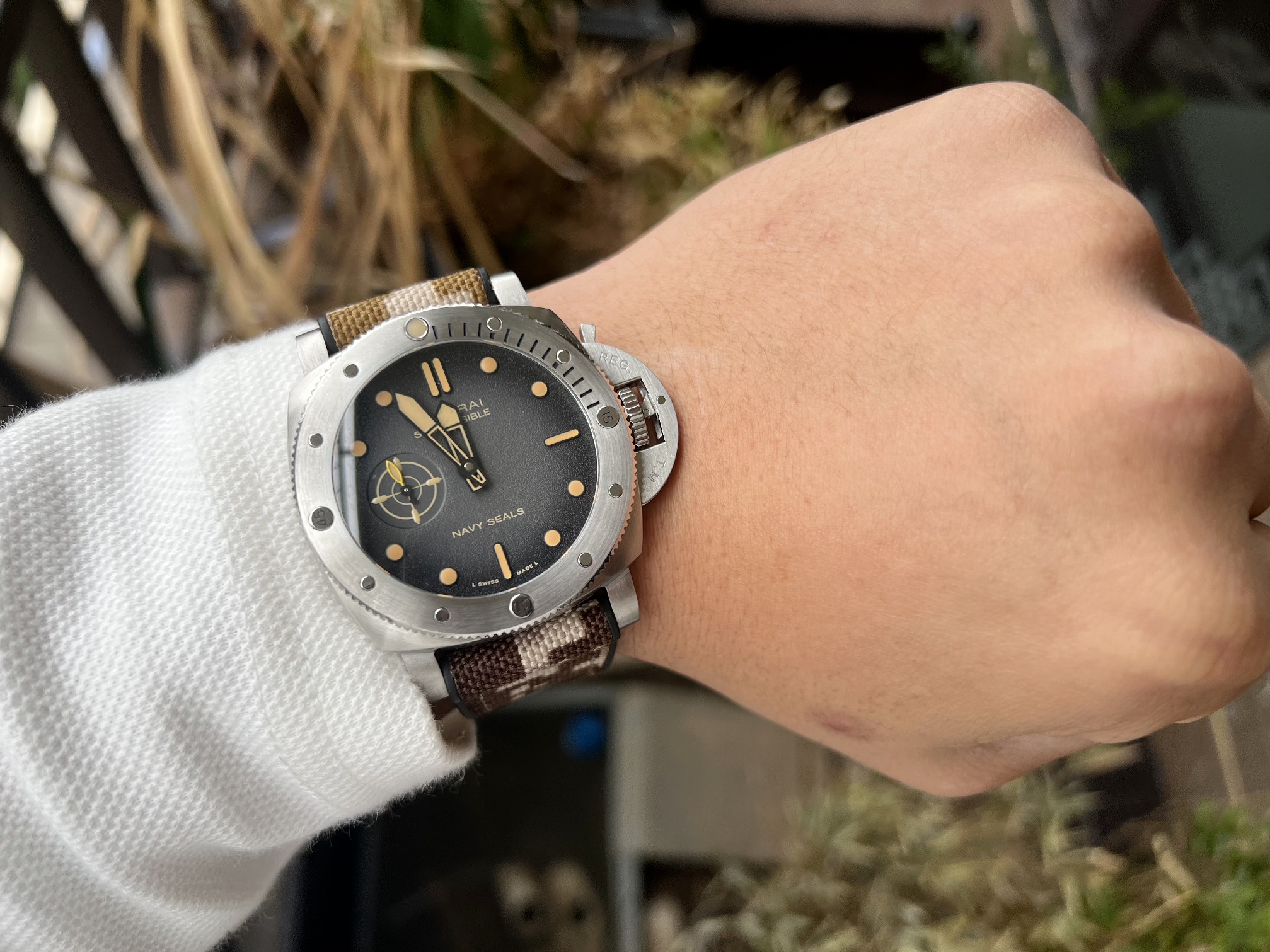 Panerai /wow Vs 2025 Pam1518 44 mm Submersible Watch Markers,watch Strap Dna Dial