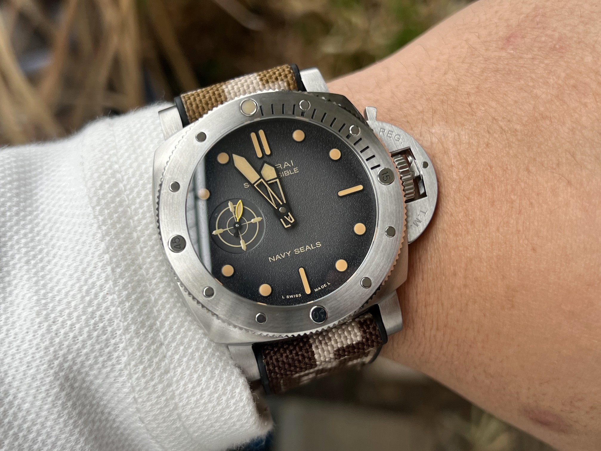 Panerai /wow Vs 2025 Pam1518 44 mm Submersible Watch Markers,watch Strap Dna Dial