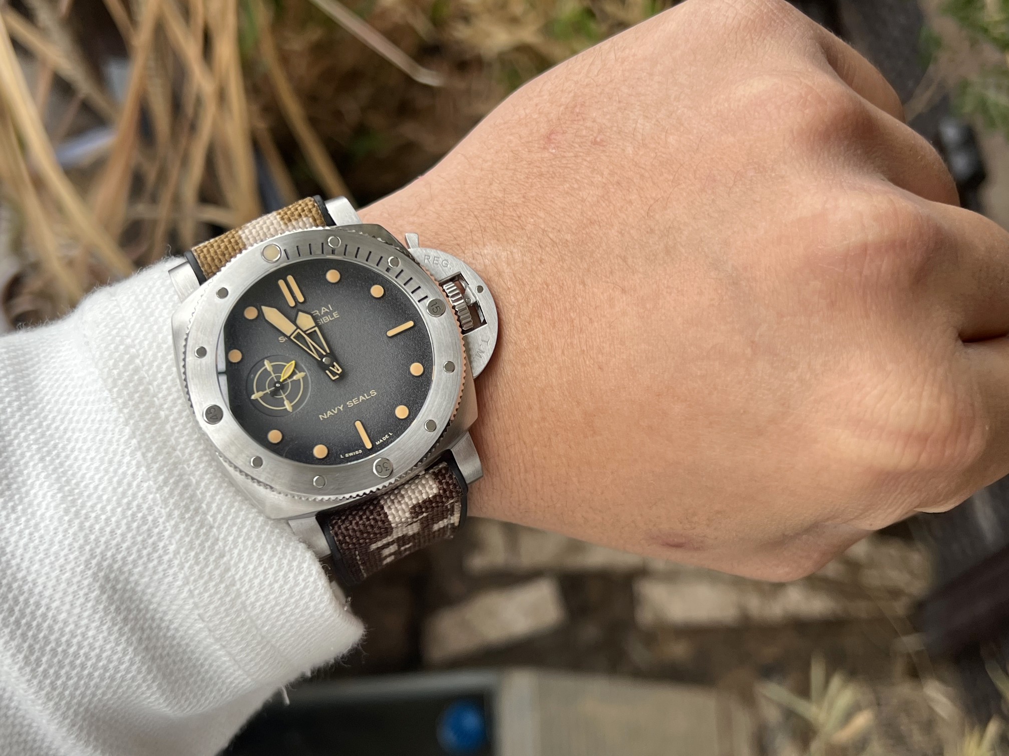 Panerai /wow Vs 2025 Pam1518 44 mm Submersible Watch Markers,watch Strap Dna Dial