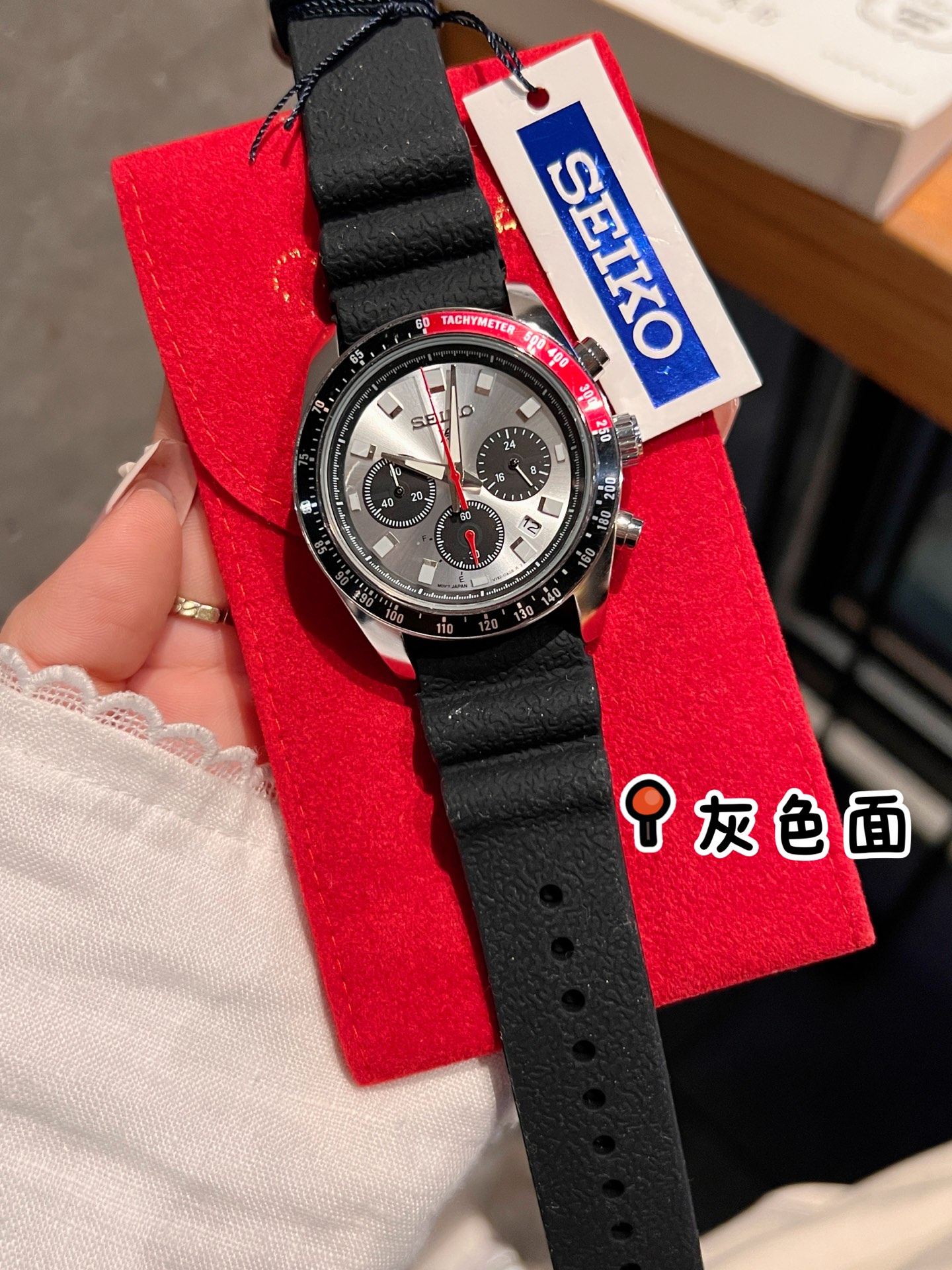 95 SEIKO Hardlex Crystal Powered by original 6-hand quartz movement.Diameter 40.6 mm Solid Case Back 316 Stainless Steel Case Rubber Strap with Butterfly Deployant Clasp Minimalist & Stylish Elegant Lifestyle!_15
