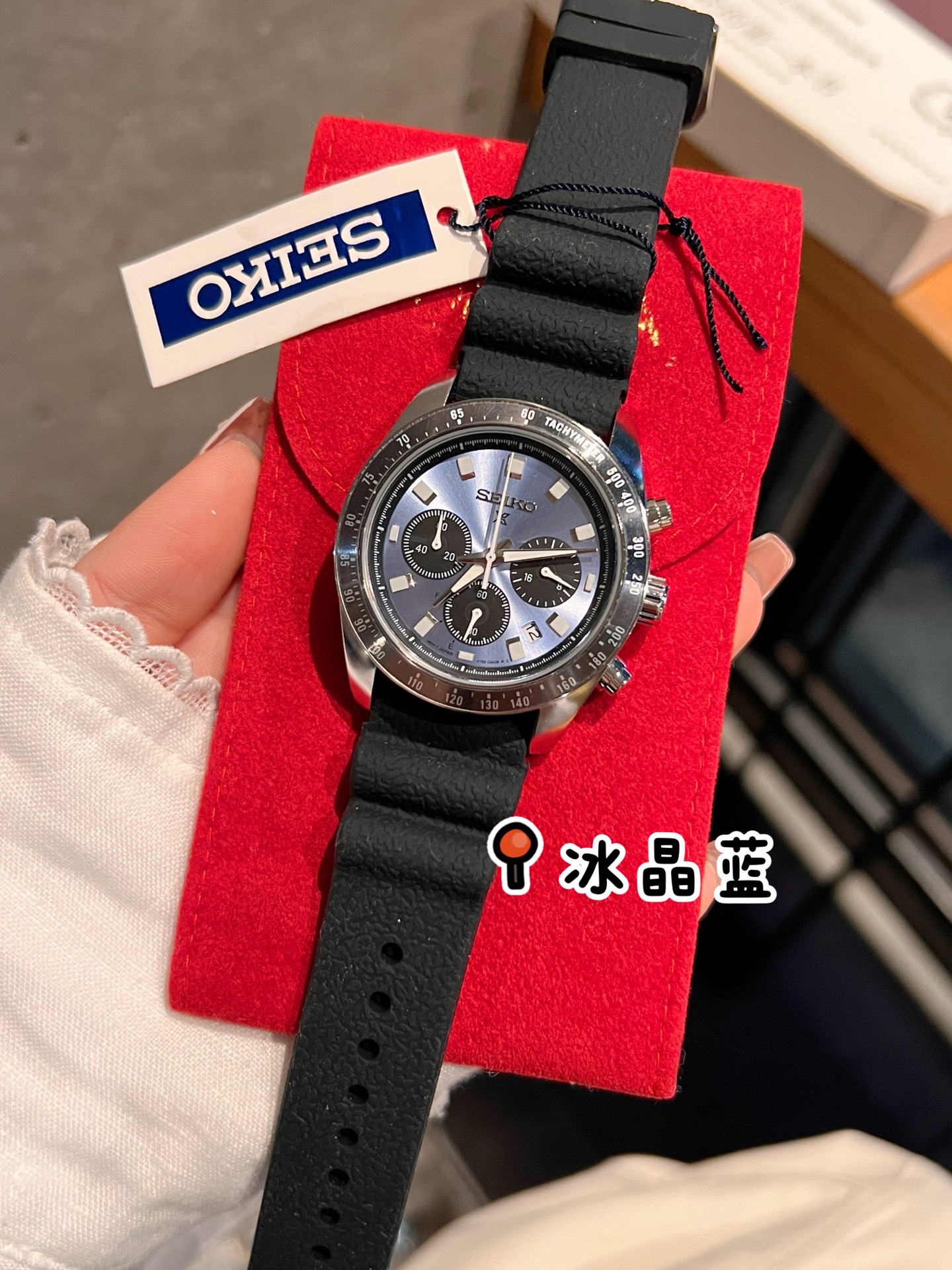 95 SEIKO Hardlex Crystal Powered by original 6-hand quartz movement.Diameter 40.6 mm Solid Case Back 316 Stainless Steel Case Rubber Strap with Butterfly Deployant Clasp Minimalist & Stylish Elegant Lifestyle!_15