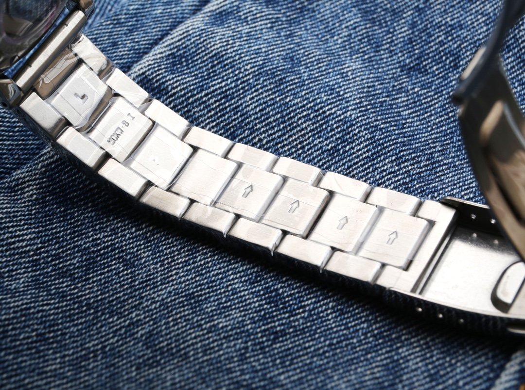 P 550SEIKO Super Luminous 7S36 Modern Dial Design 316 316l Business Casual Style Elegant & Refined Size: Diameter43mmThickness 12mm JH