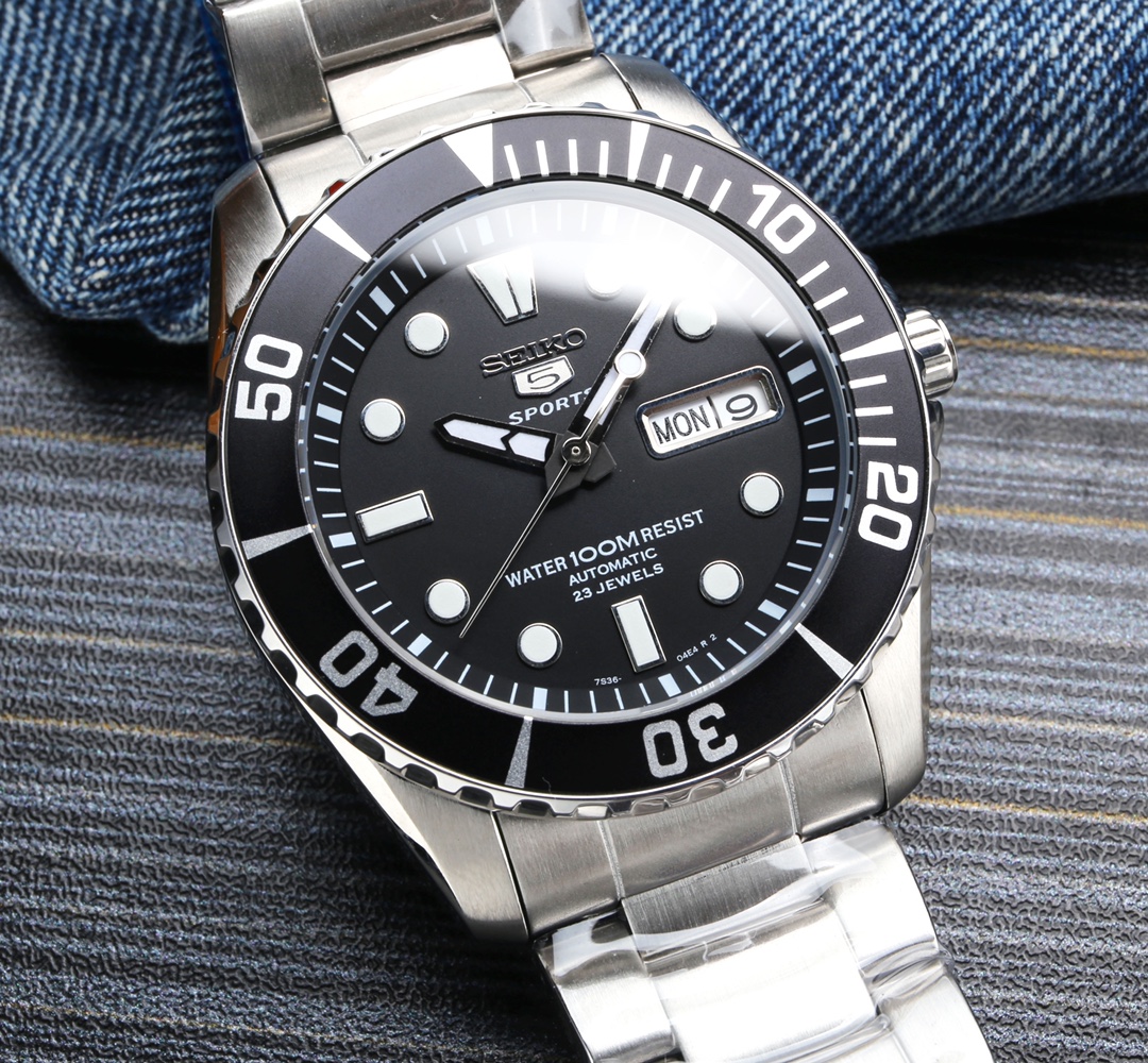 P 600. SEIKO PROSPEX Diameter 43.3 Thickness 13.0 300 JH _146