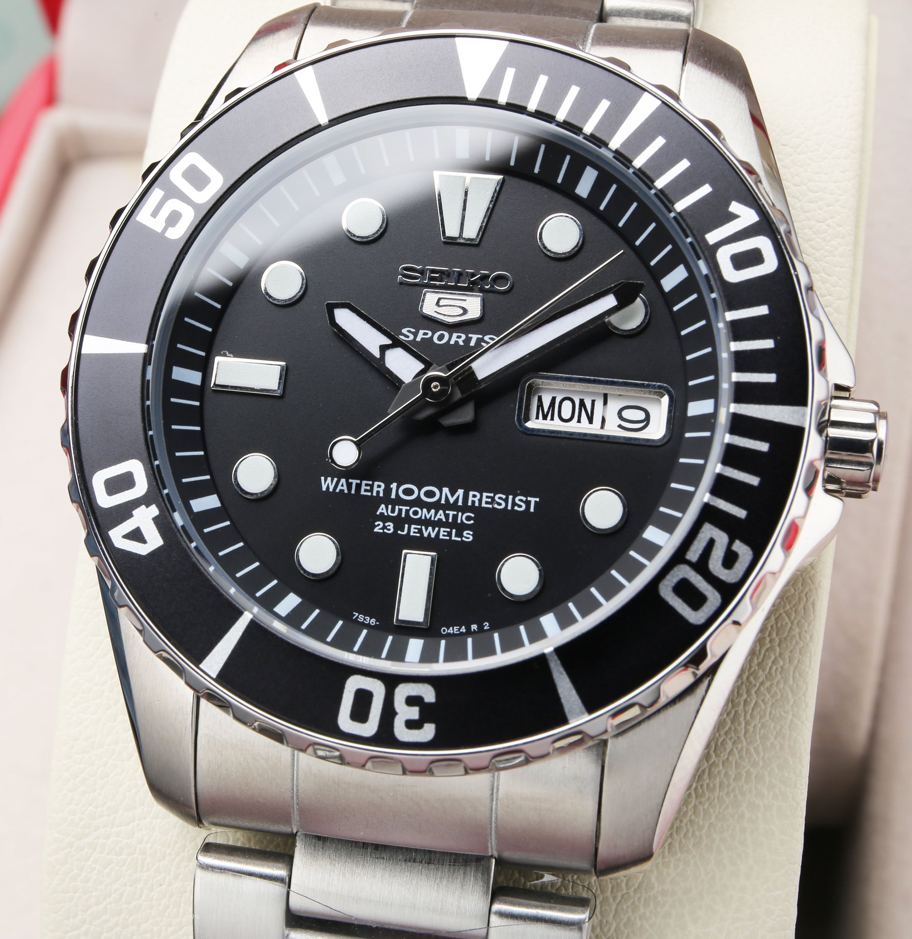 P 600. SEIKO PROSPEX Diameter 43.3 Thickness 13.0 300 JH _146