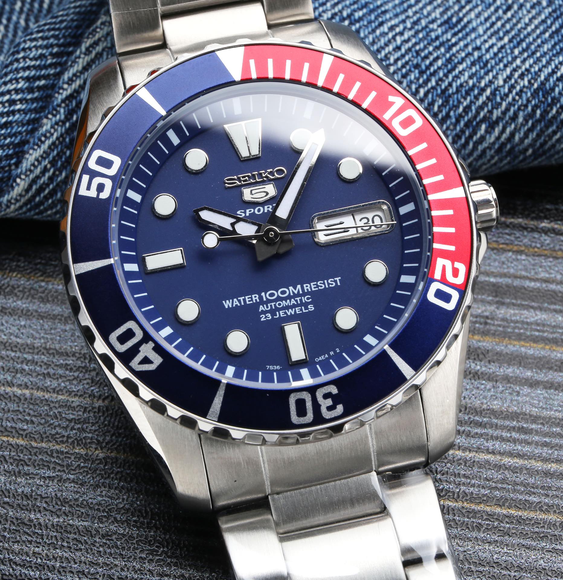 P 600. SEIKO PROSPEX Diameter 43.3 Thickness 13.0 300 JH _147