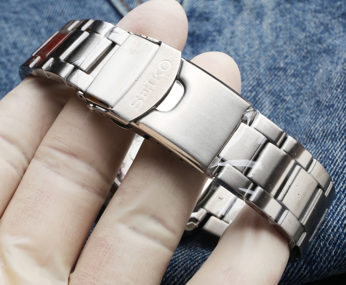 P 600. SEIKO PROSPEX Diameter 43.3 Thickness 13.0 300 JH _147