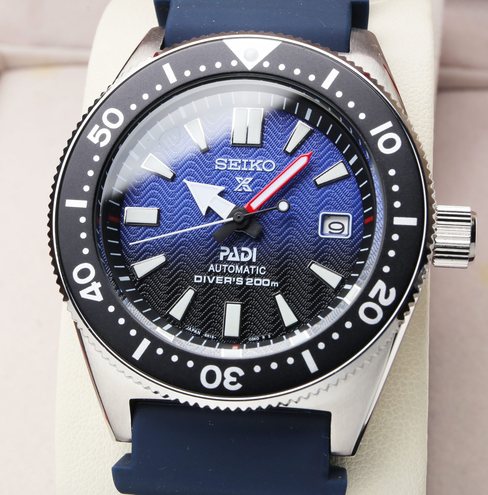 P 600. SEIKO PROSPEX Diameter 43.3 Thickness 13.0 300 JH _149