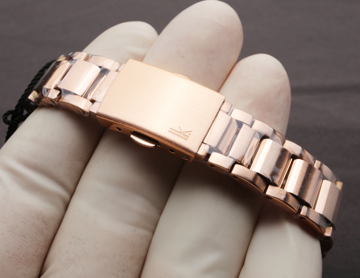 540. SEIKO PROSPEX Diameter 43.3 Thickness 13.0 300 JH