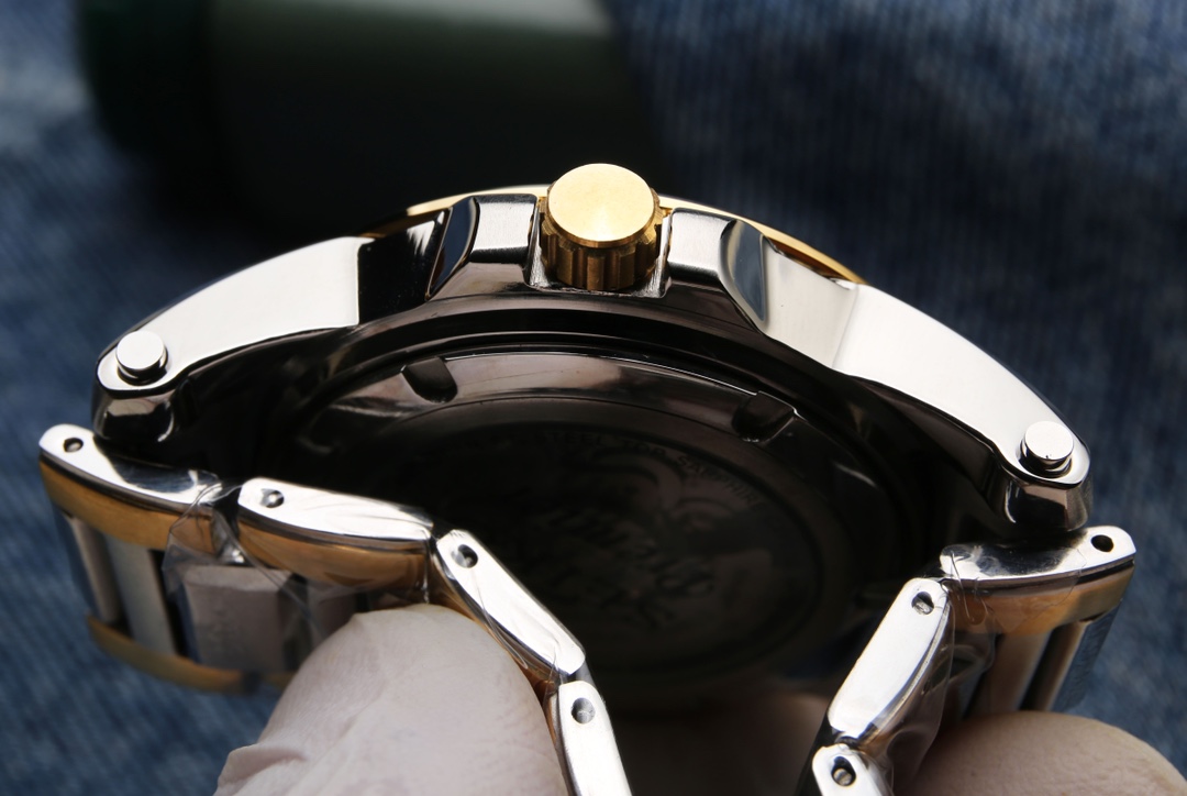 580. SEIKO PROSPEX Diameter 43.3 Thickness 13.0 300 JH _94