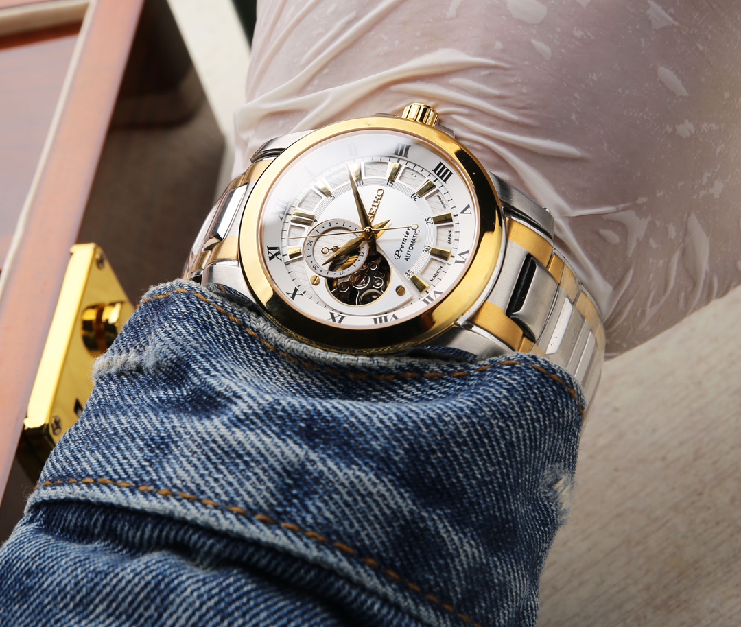 660. 20. SEIKO SSA79-J1 300 4R38 Size: 33.9510.32mm. . 9 JH