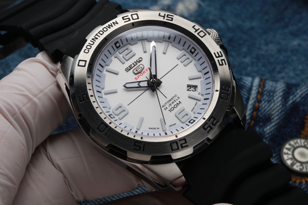 SEIKO Super Luminous 7S36 Modern Dial Design 316 316l Business Casual Style Elegant & Refined Size: Diameter43mmThickness 12mm JH