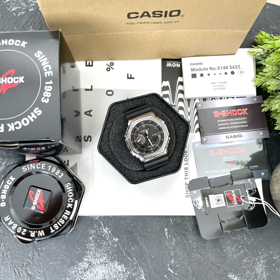 CASIO G-SHOCK GA2100 Shock Resistant Multifunction Digital Analog Watch 49.3*44.4*11.8mm