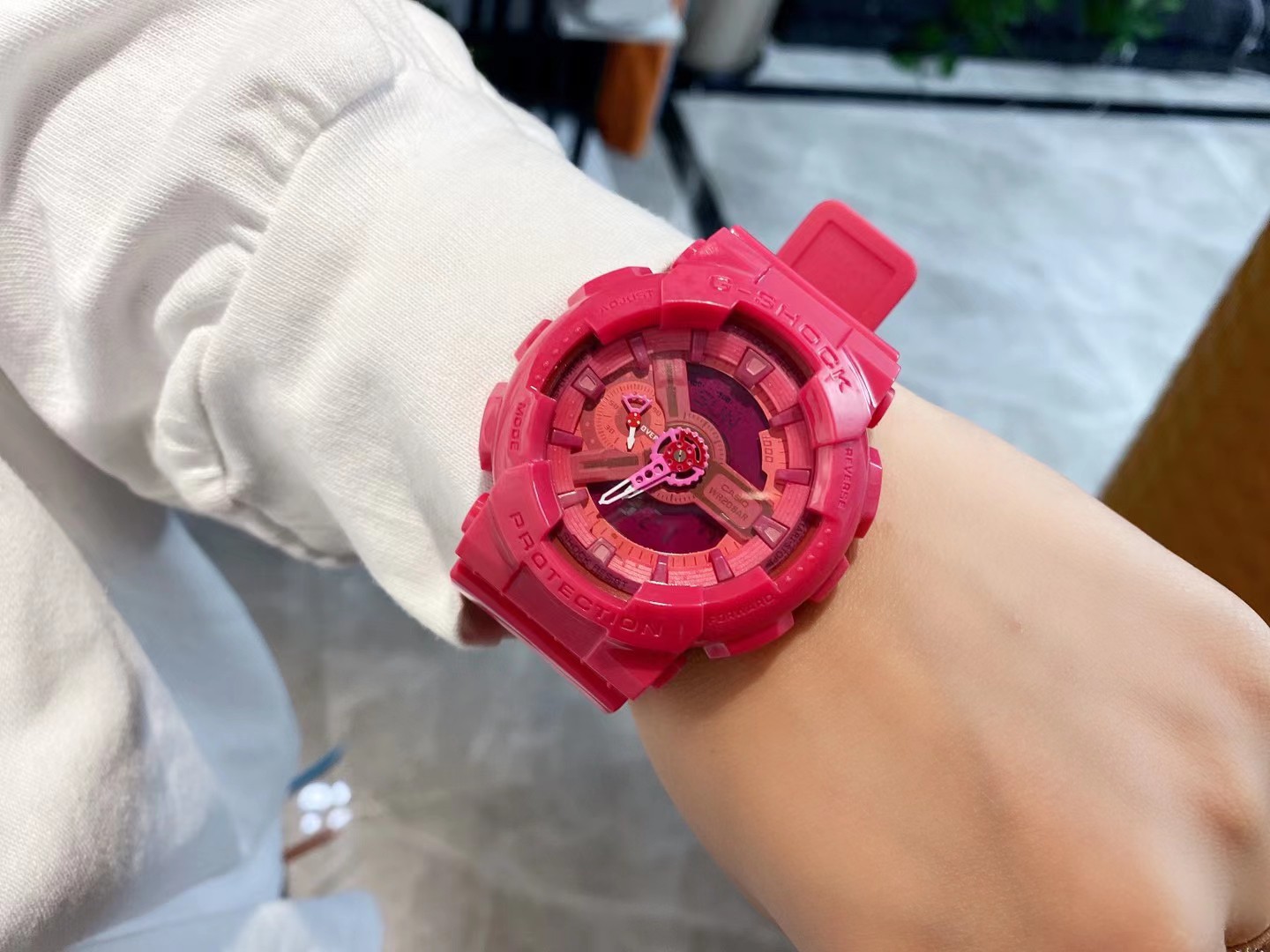 CASIO G-SHOCK G-SHOCK Shock Resistant Multifunction Digital Analog Watch